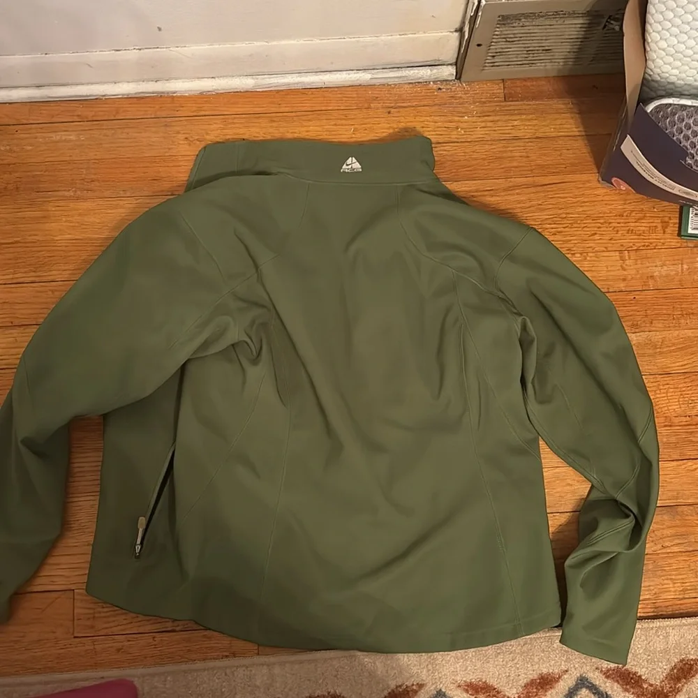 Nike Olive Green Softshell Jacket